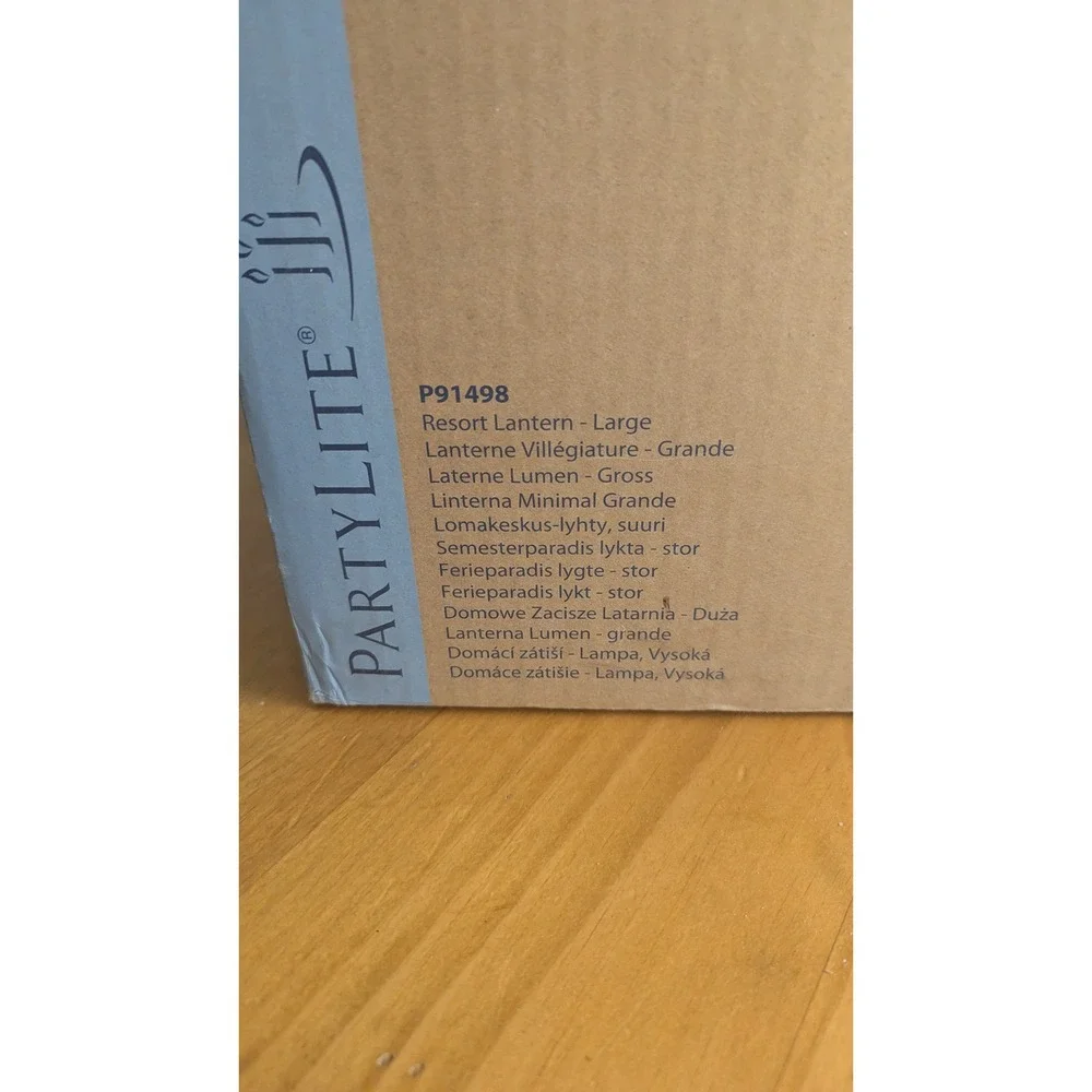 Retired PartyLite Resort Lantern Large P91498 Silver Metal/Glass Candle‎ Holder